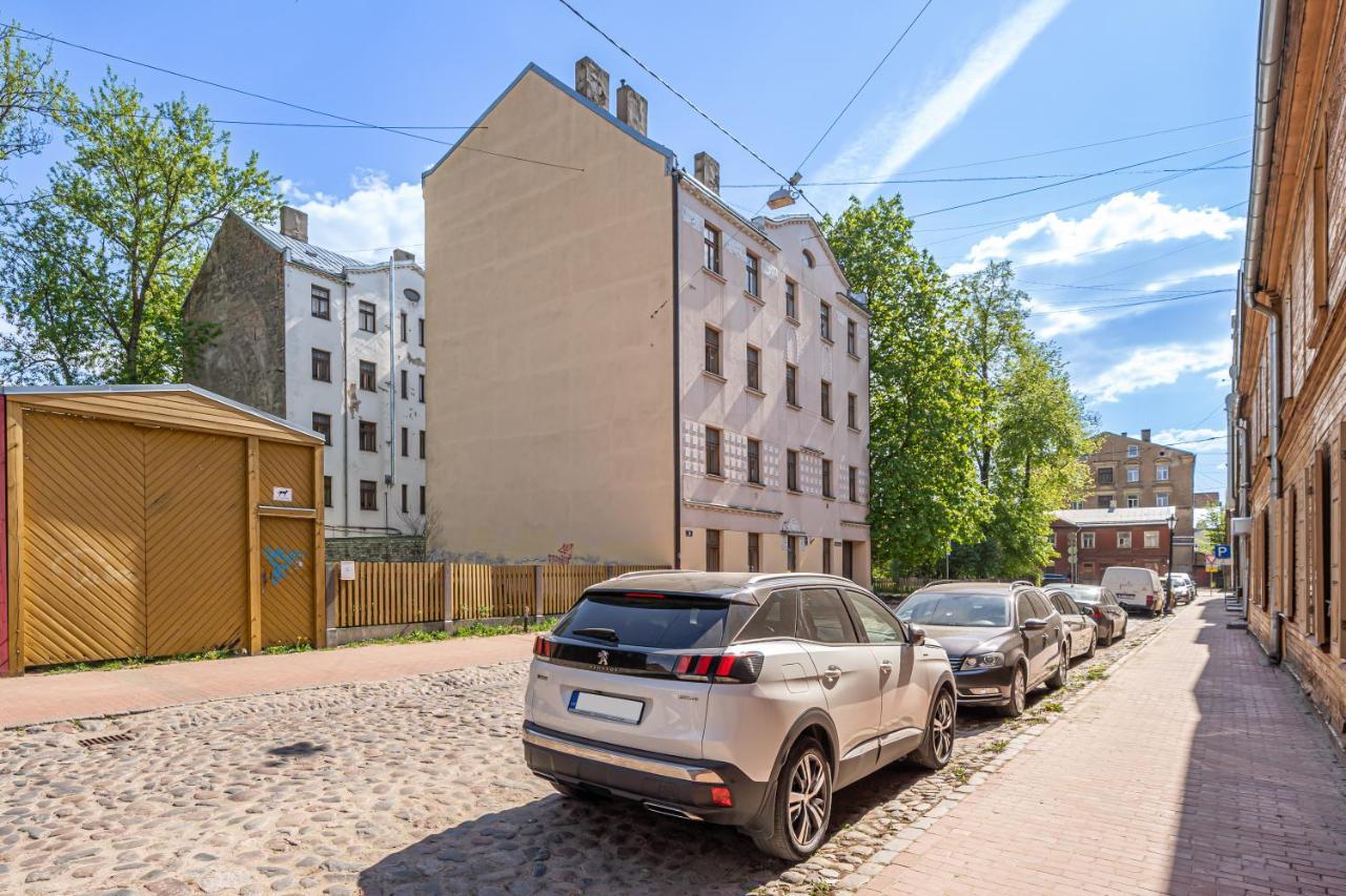 Top-Floor Studio With Courtyard View In Unesco Area, Murnieku Street Residence Riga Exterior foto